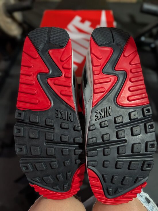 Air Max 90 Shoes main image 4